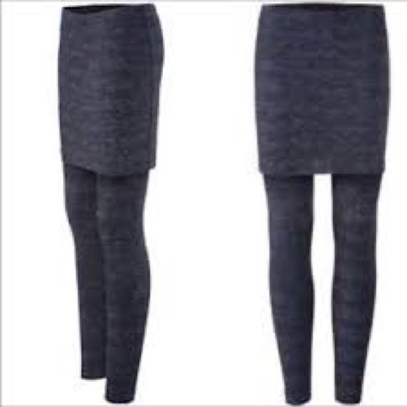 CAbi black patterned spacedye leggings with skirt size small - Picture 1 of 17